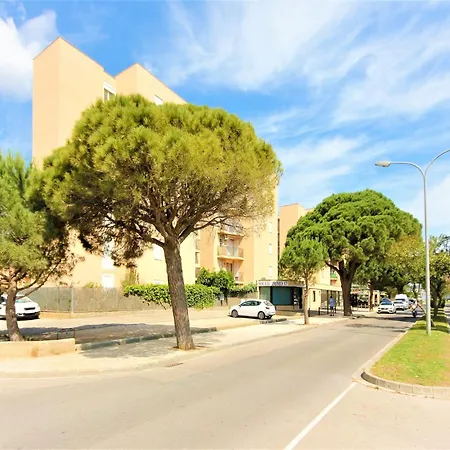 In Near Sta Margarita Апартаменты *