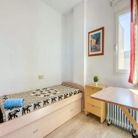 Apartment In With Swimming Pool Roses